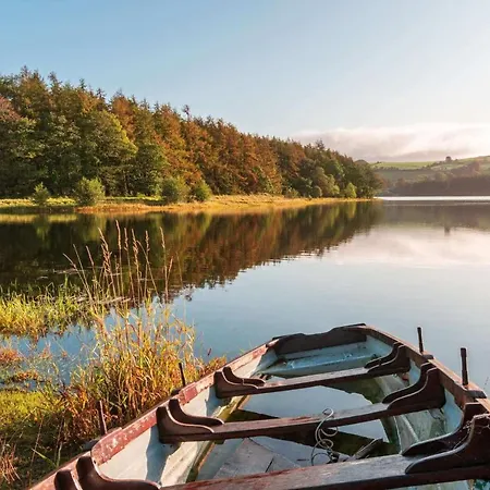 Σπίτι διακοπών Tully's Home, Tulfarris Village, Wicklow *